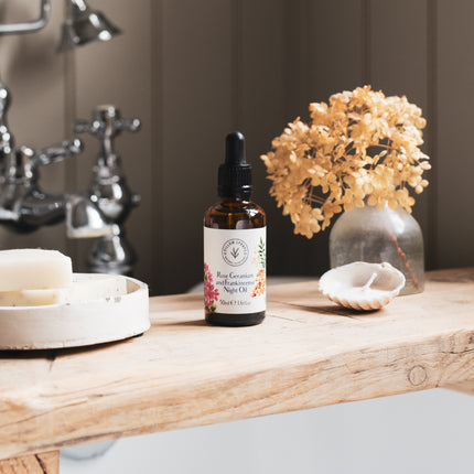 Rose Geranium and Frankincense Night Oil