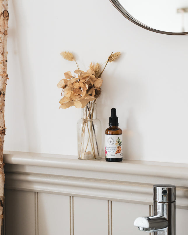 Rose Geranium and Frankincense Night Oil